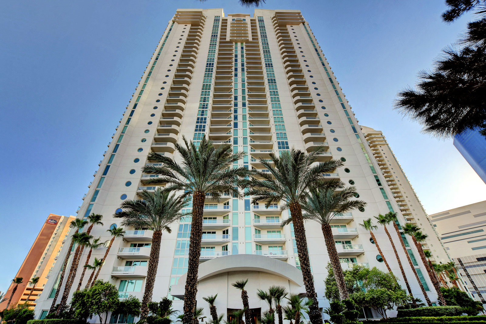 Turnberry Place