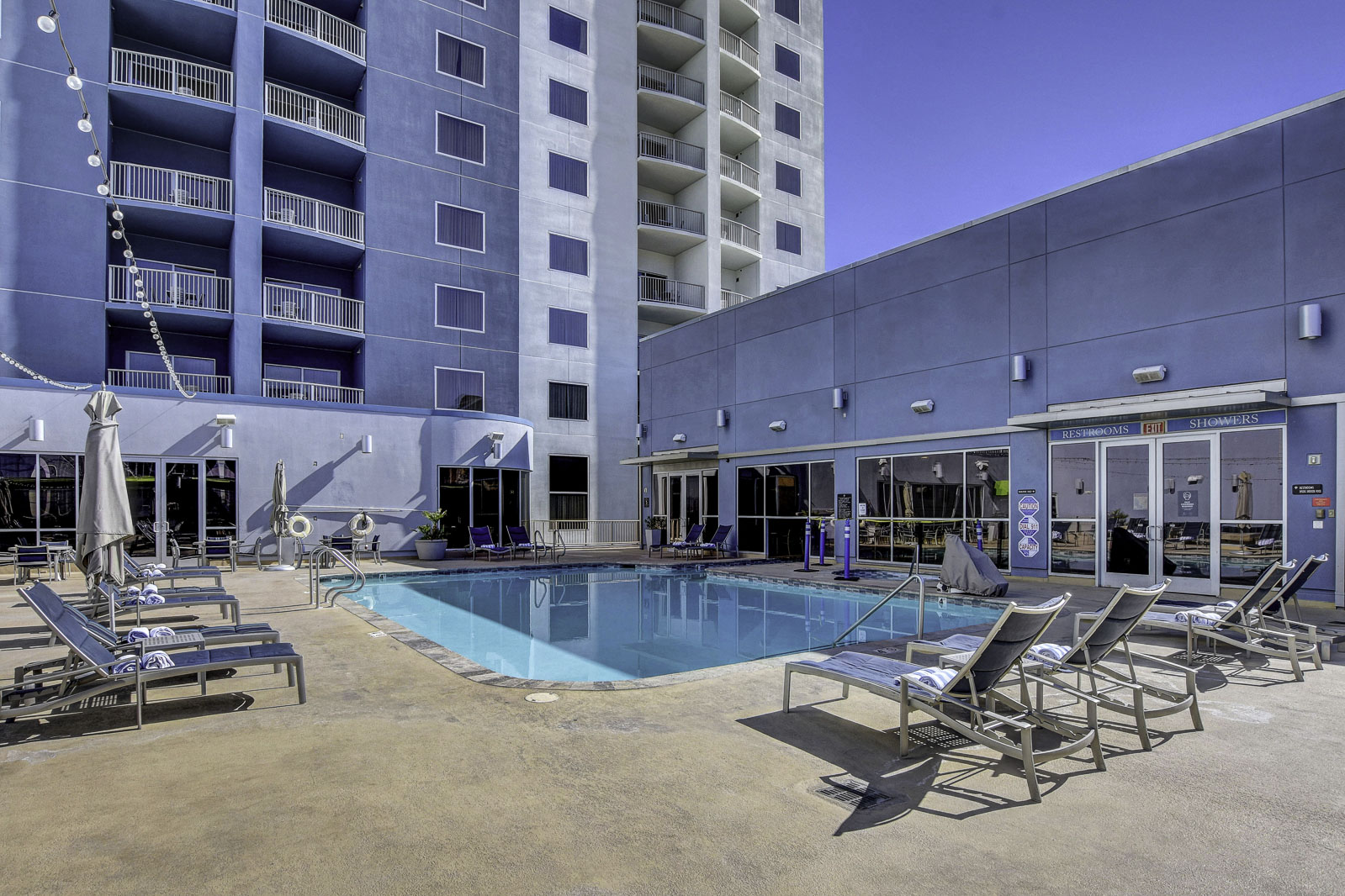 211 E Flamingo #1707-48