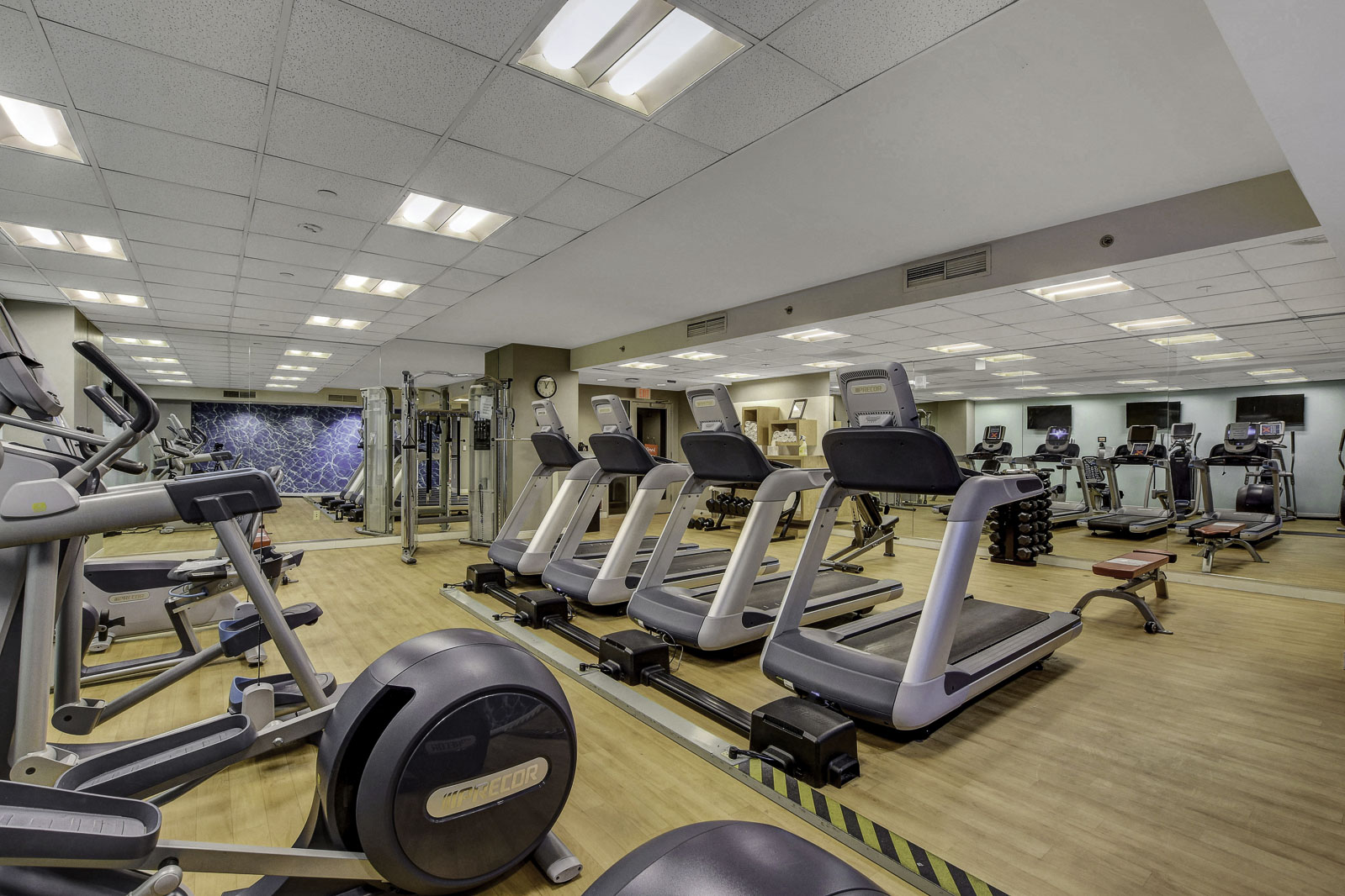 211 E Flamingo #1707-52